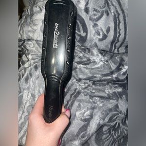 Wet 2 Straight flat iron